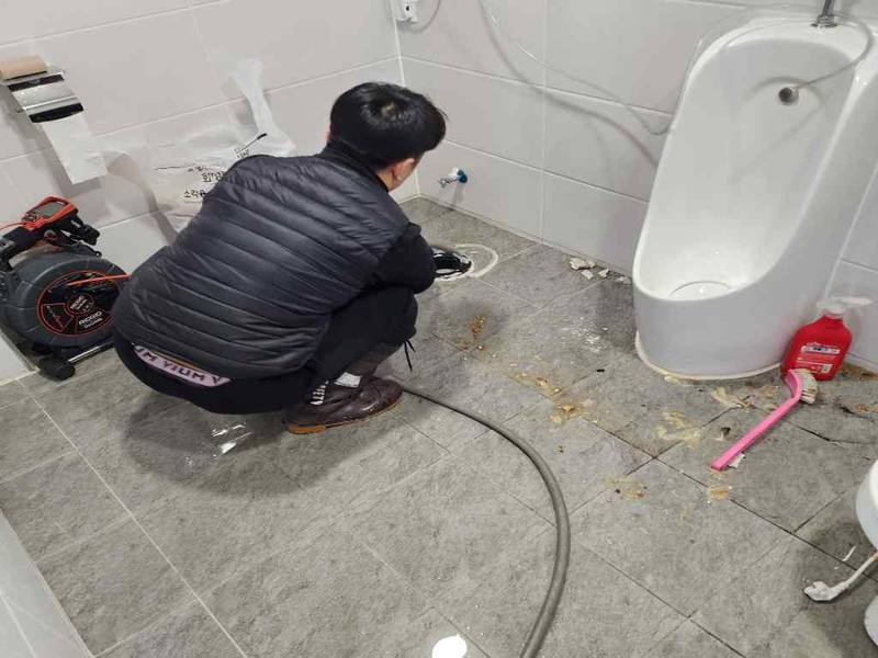 강남구 소변기·상가 배관 작업사례